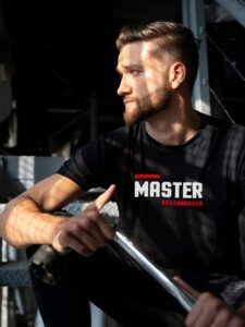 Master søger unge slavedrenge