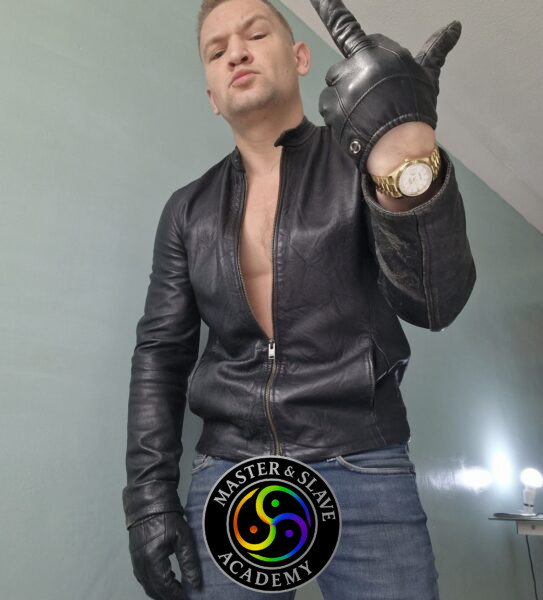 Alpha Male Dom - Findom & Worship
